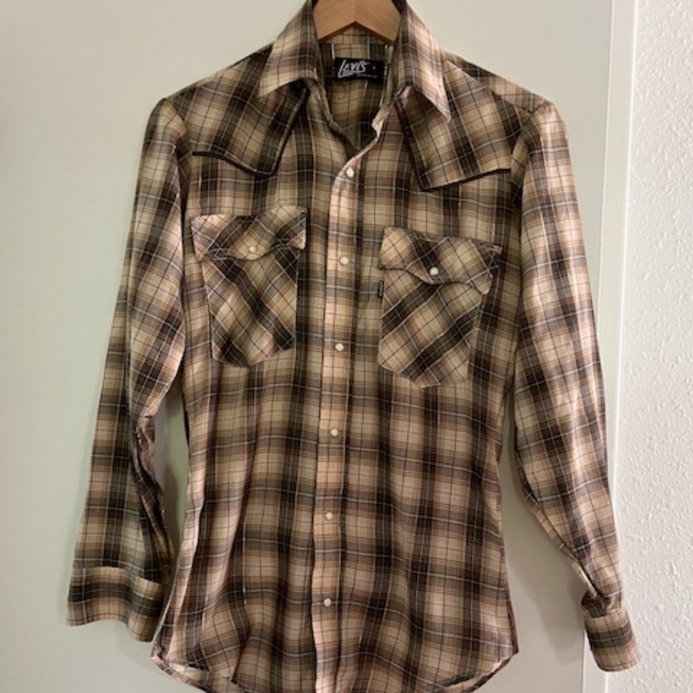 Vintage Levi’s Plaid Button Up